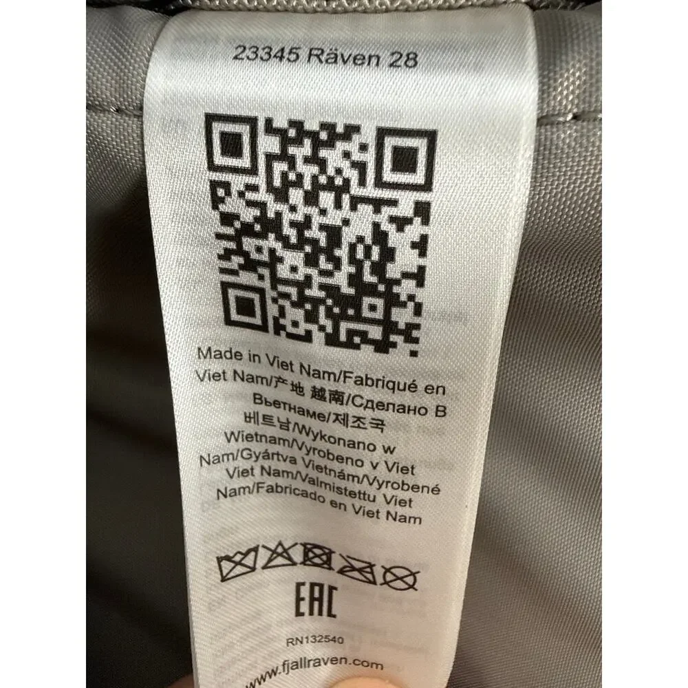 Fjallraven Raven‎ 28L Backpack Övik F23345 Black Port Laptop Ready 10 Pockets
